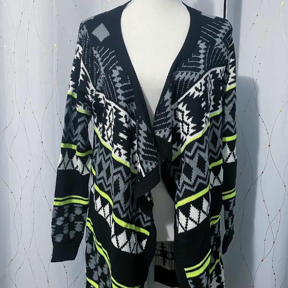 lulumari Long Sleeve Cardigan O/S